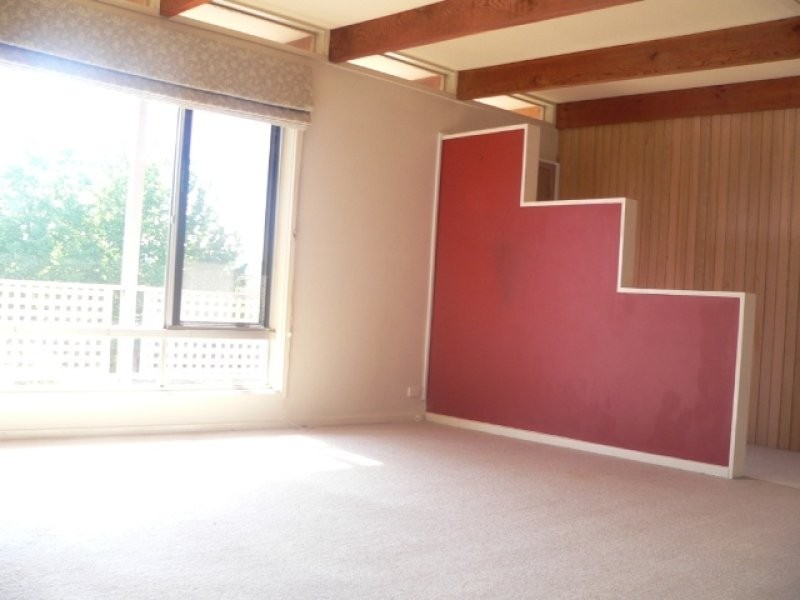 33 Gledden Street, Chifley ACT 2606