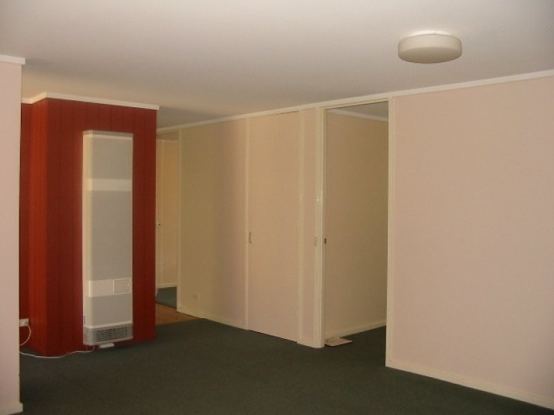 221a Namatjira Drive, Fisher ACT 2611