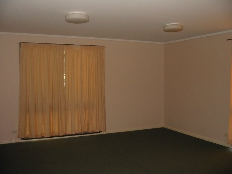 221a Namatjira Drive, Fisher ACT 2611