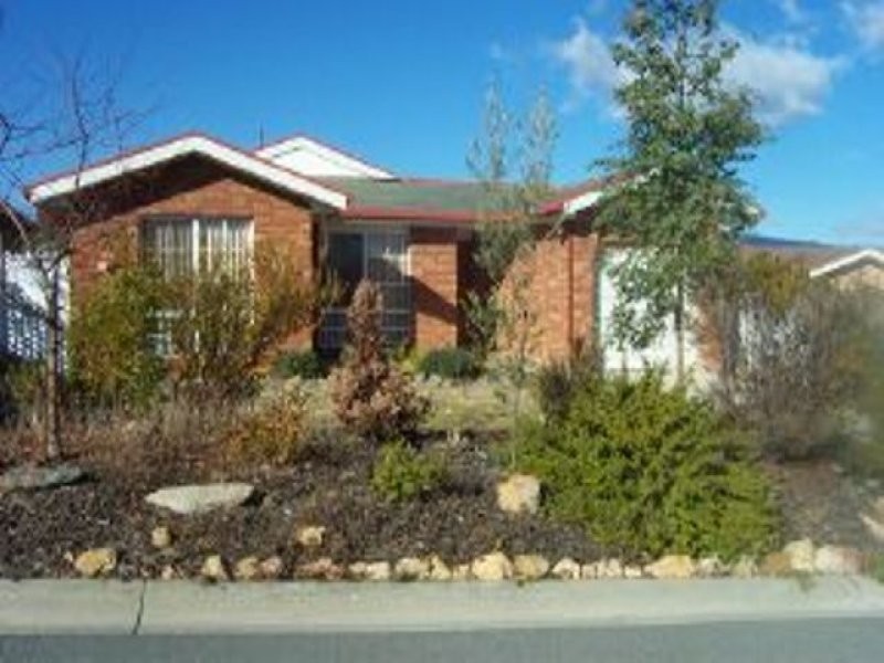 9 Whitford Place, Conder ACT 2906