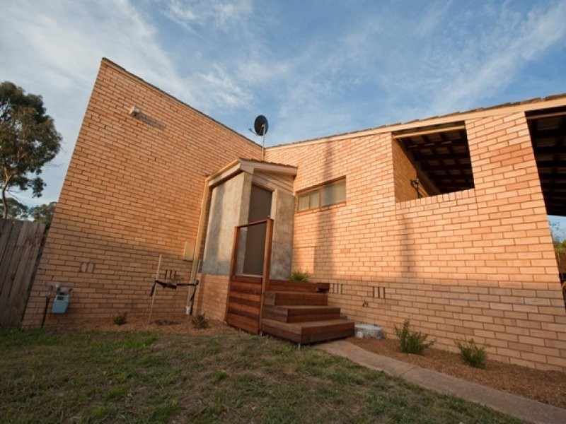 14 Garrad Court, Charnwood ACT 2615