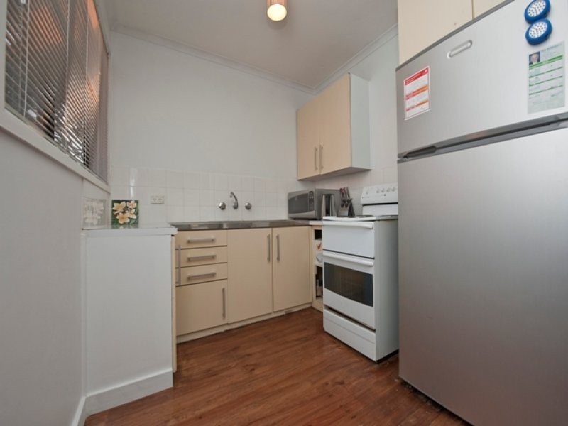 14 Garrad Court, Charnwood ACT 2615