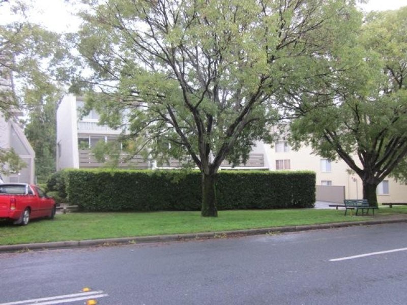 4/5 Howitt Street, Kingston ACT 2604