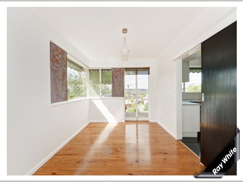 49a James Street, Curtin ACT 2605