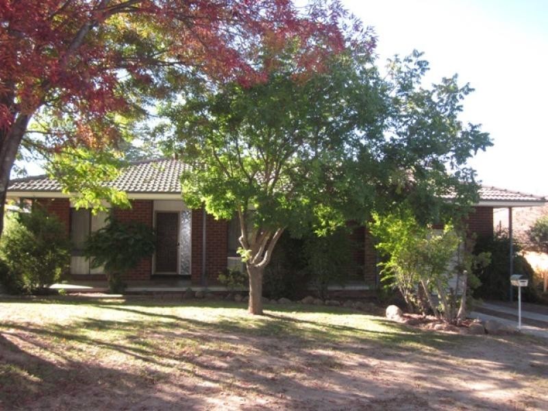 12 Veale Street, Monash ACT 2904