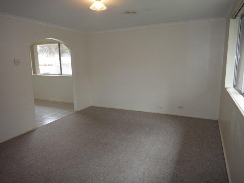 5 Saywell Place, Charnwood ACT 2615