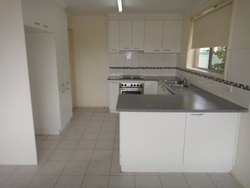 5 Saywell Place, Charnwood ACT 2615