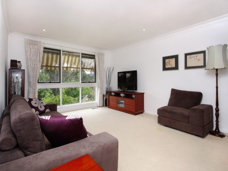 25 Berne Crescent, Macgregor ACT 2615