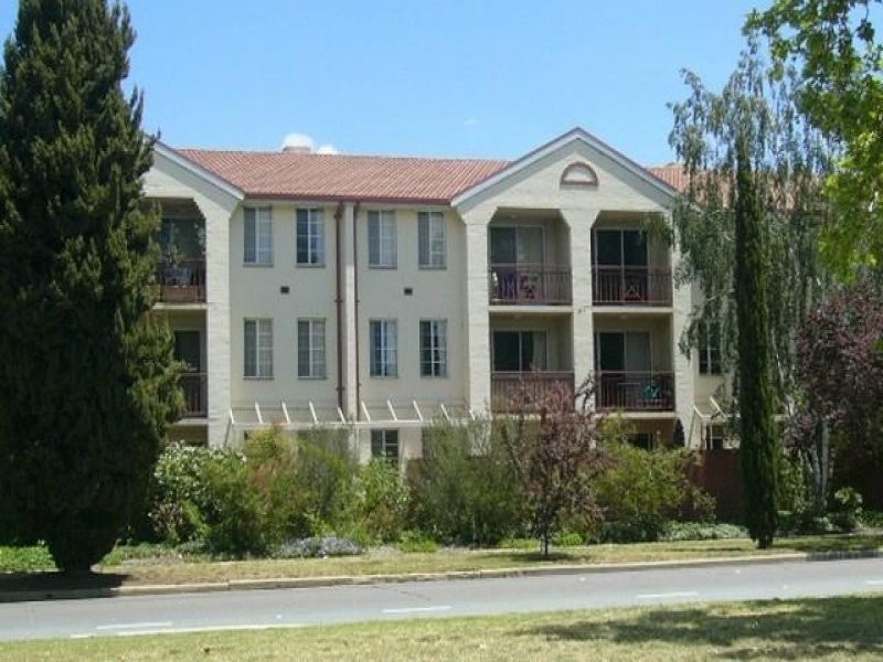 27/9 Howitt Street, Kingston ACT 2604