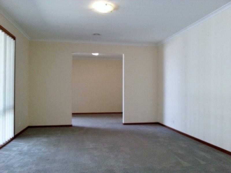 80 Rischbieth Crescent, Gilmore ACT 2905