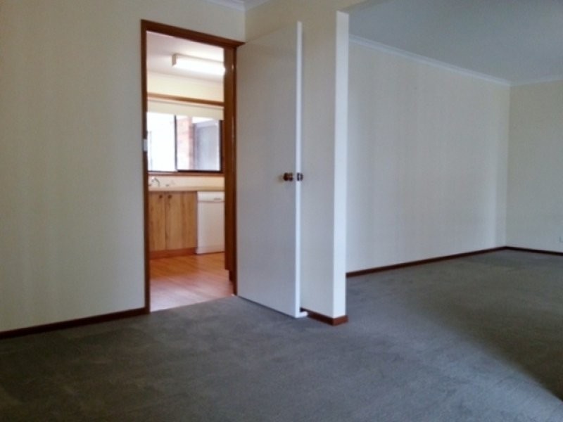 80 Rischbieth Crescent, Gilmore ACT 2905