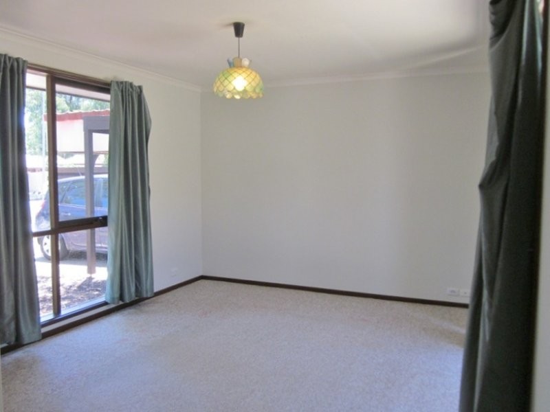 13 Levine Street, Evatt ACT 2617