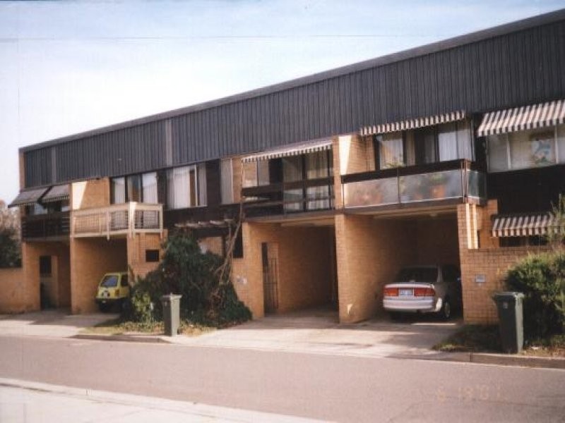 18 Waramanga place, Waramanga ACT 2611