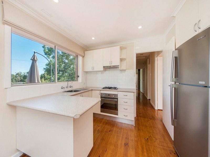 62 Kitchener Street, Hughes ACT 2605