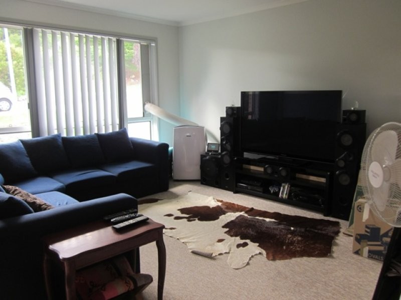 6 Eaglemont Retreat, Conder ACT 2906