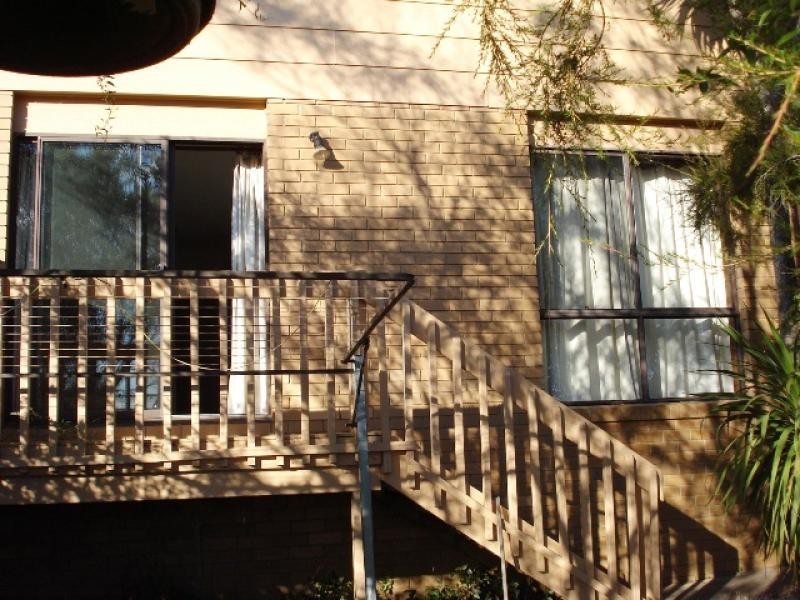 8 Hallen Close, Swinger Hill ACT 2606