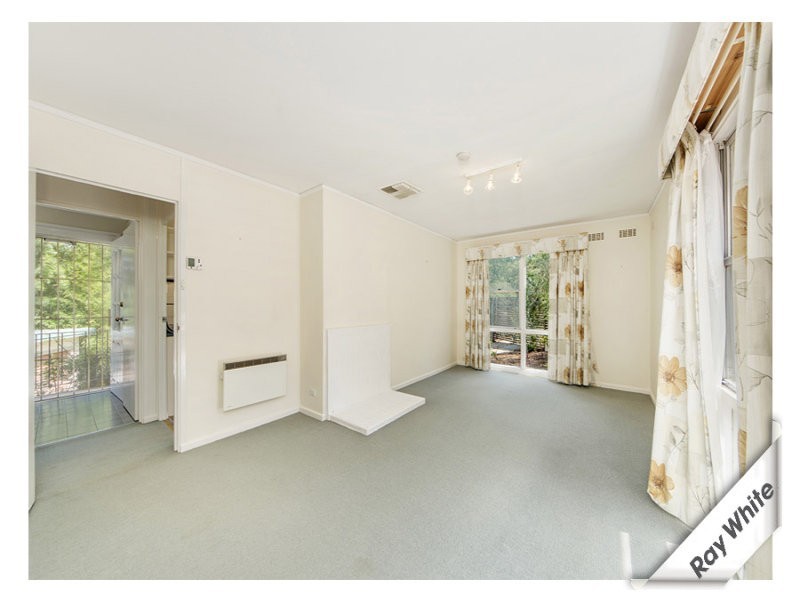 36 Kitchener Street, Hughes ACT 2605