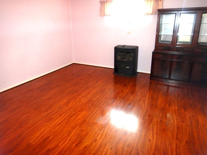 9 Bage Place, Mawson ACT 2607