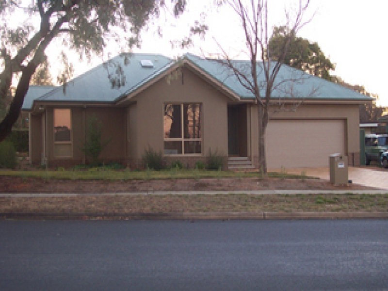 91 Carruthers Street, Curtin ACT 2605