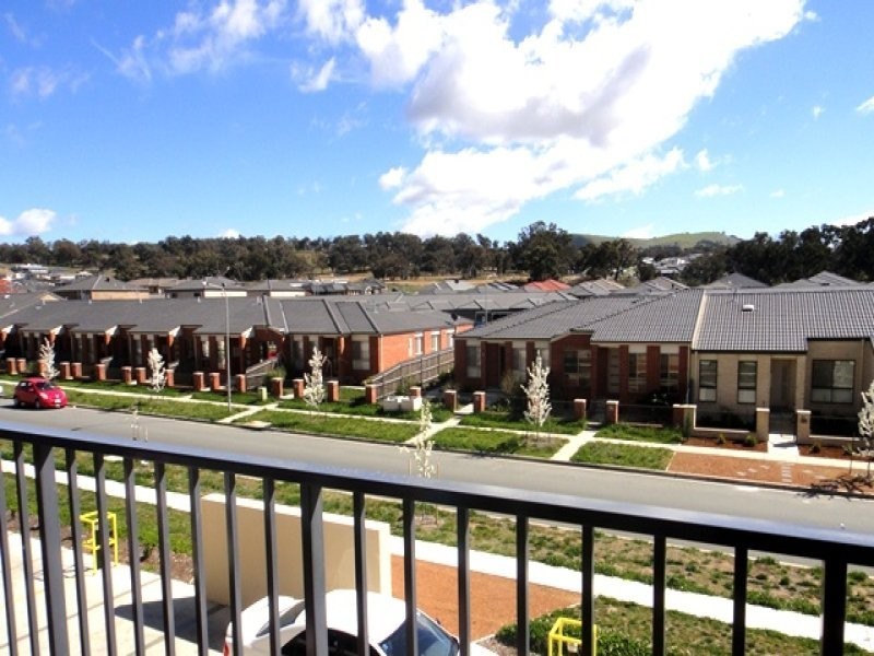 21/16 David Miller Crescent, Casey ACT 2913