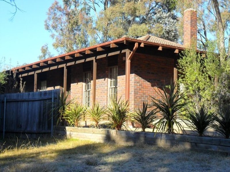 5 DOUGLASS PLACE, Spence ACT 2615