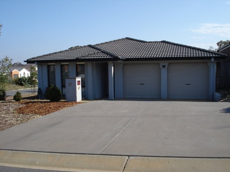 11 AYRTON STREET, Gungahlin ACT 2912