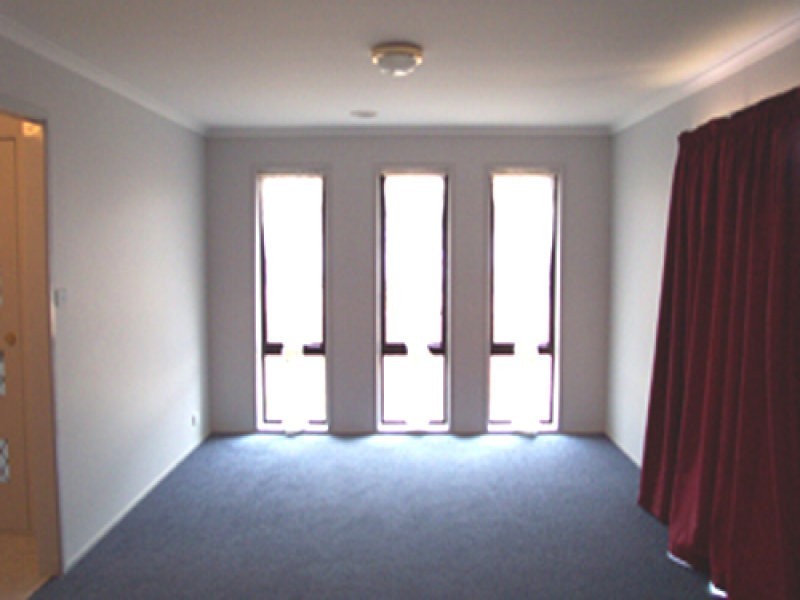 11 AYRTON STREET, Gungahlin ACT 2912