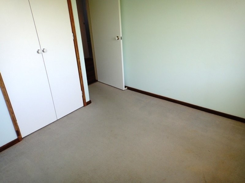 8 Guy Place, Holder ACT 2611