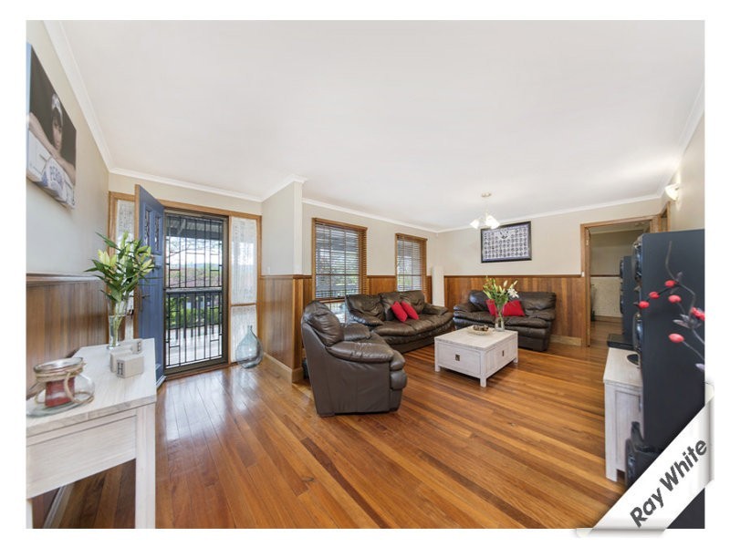 12 Wootton Crescent, Gordon ACT 2906