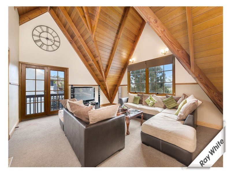 12 Wootton Crescent, Gordon ACT 2906