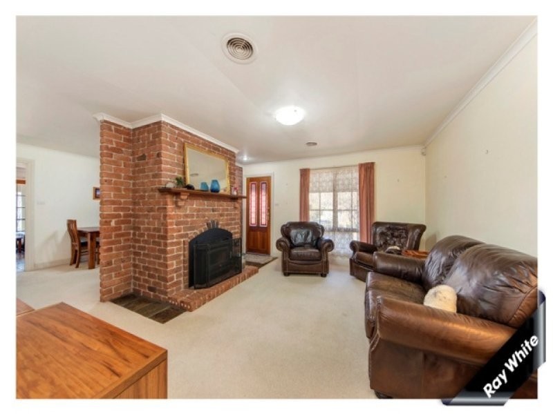 86 Galloway Street, Isabella Plains ACT 2905