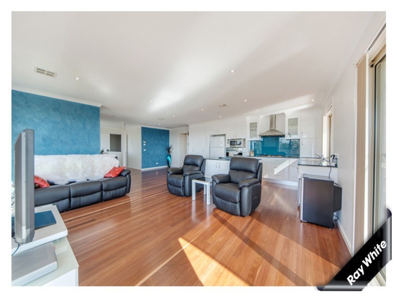 3 TALPA ROAD, Googong NSW 2620