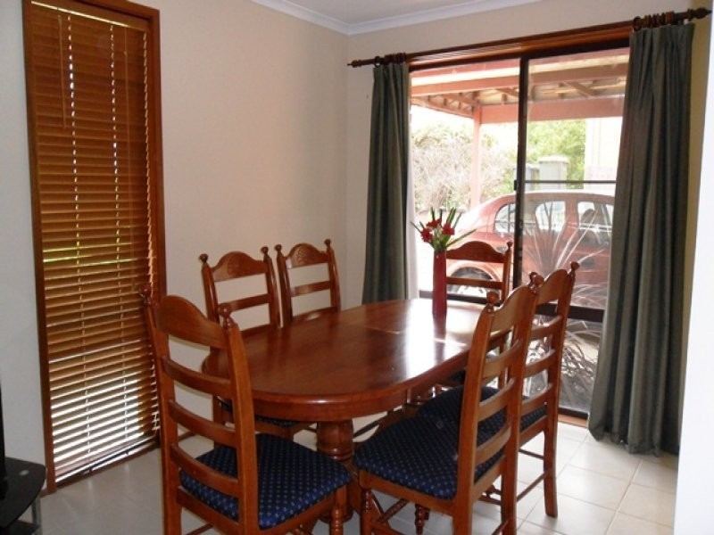 15 ARDEN PLACE, Palmerston ACT 2913