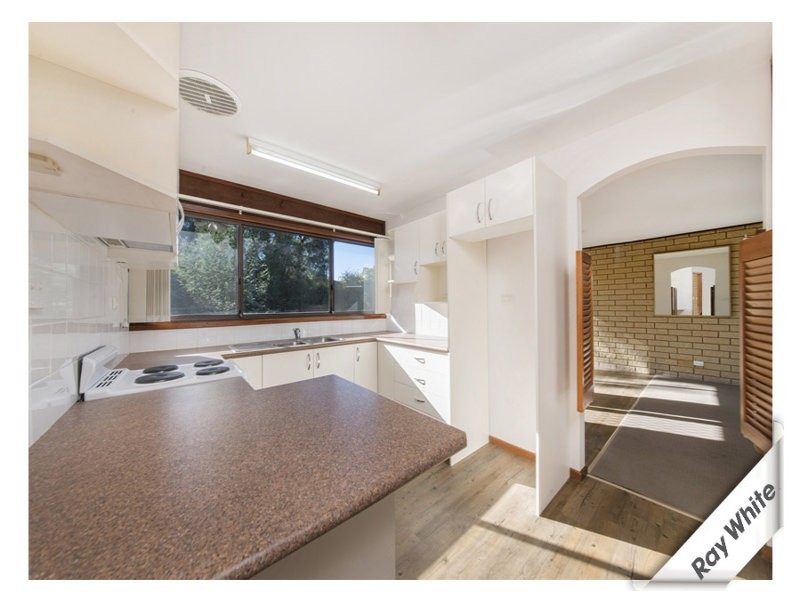 27 GODDARD CRESCENT, Holt ACT 2615