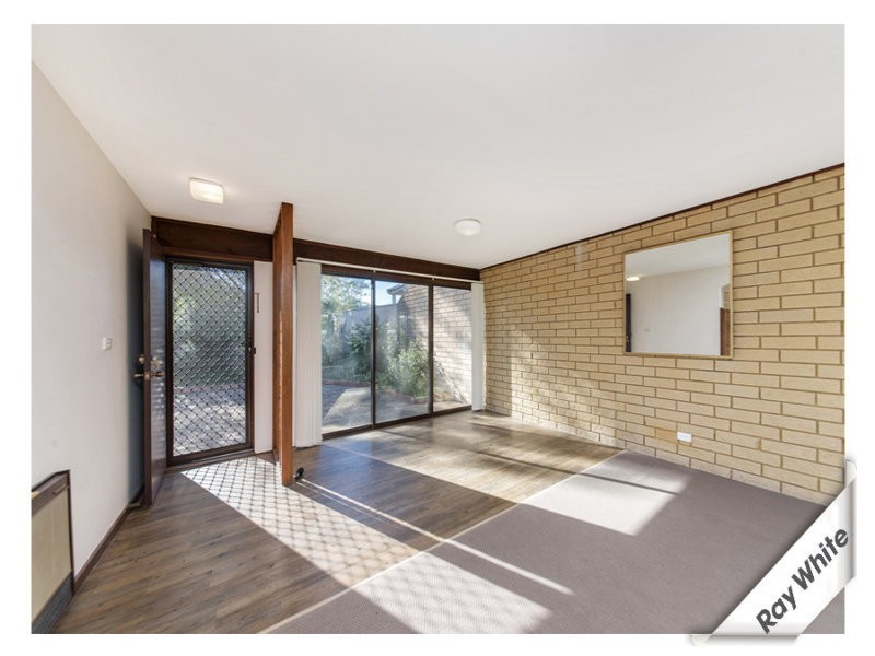 27 GODDARD CRESCENT, Holt ACT 2615