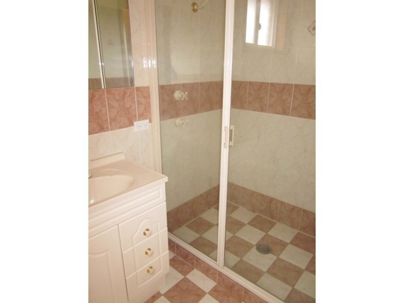 31 LEWIS LUXTON AVENUE, Gordon ACT 2906