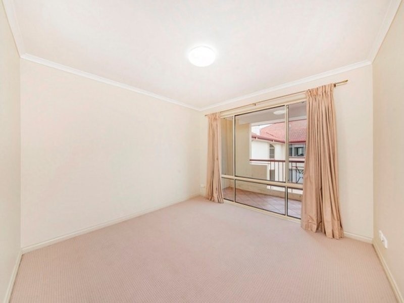 10/38 Torrens Street, Braddon ACT 2612