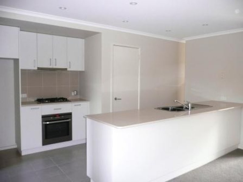78 Aspinall Street, Watson ACT 2602