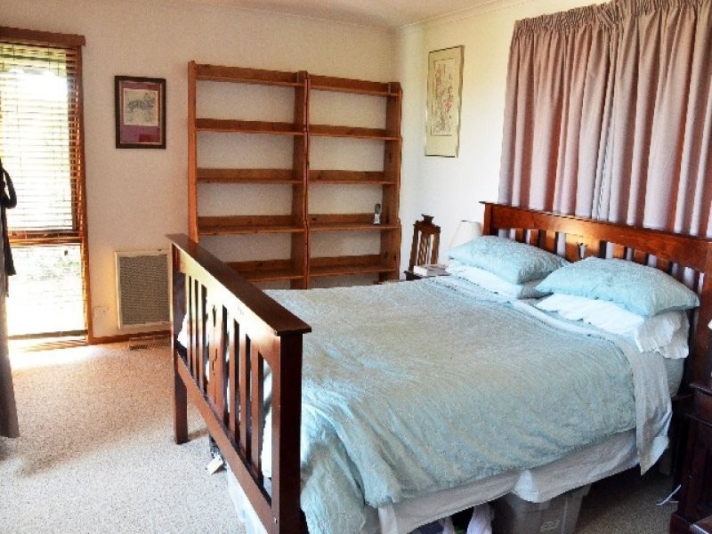 158 Castleton Crescent, Gowrie ACT 2904