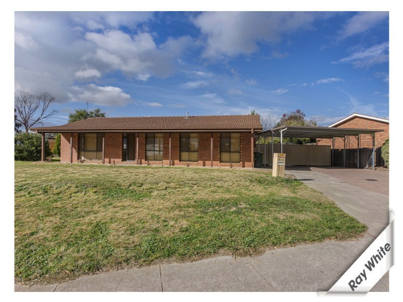 82 Rischbieth Crescent, Gilmore ACT 2905