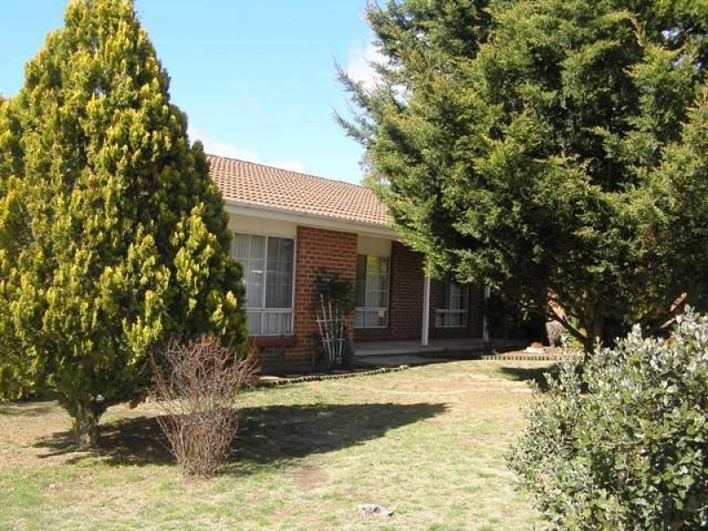 1 MCAULAY PLACE, Florey ACT 2615