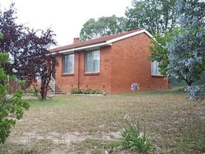 7 MERTZ PLACE, Mawson ACT 2607