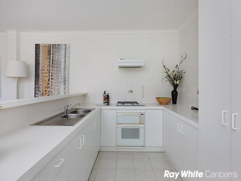 11/25 EARLE PLACE, Page ACT 2614