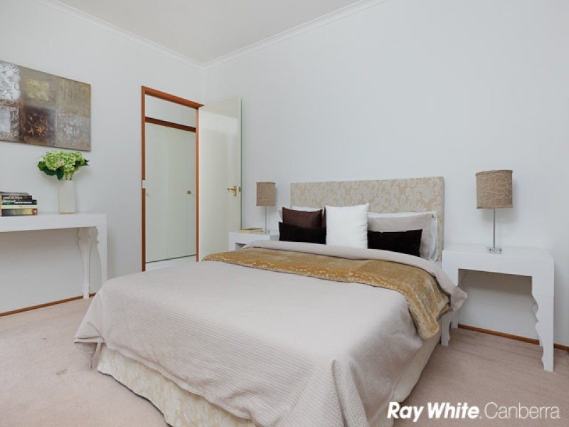 11/25 EARLE PLACE, Page ACT 2614