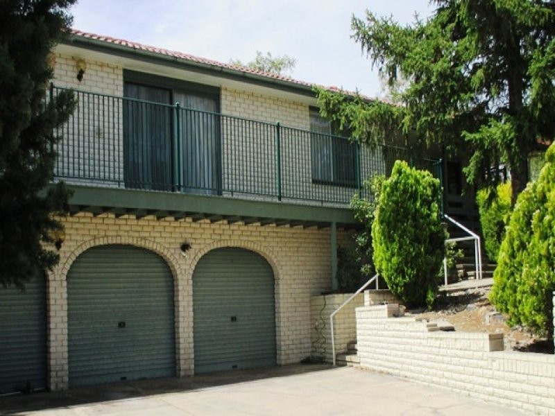 77 Langdon Avenue, Wanniassa ACT 2903