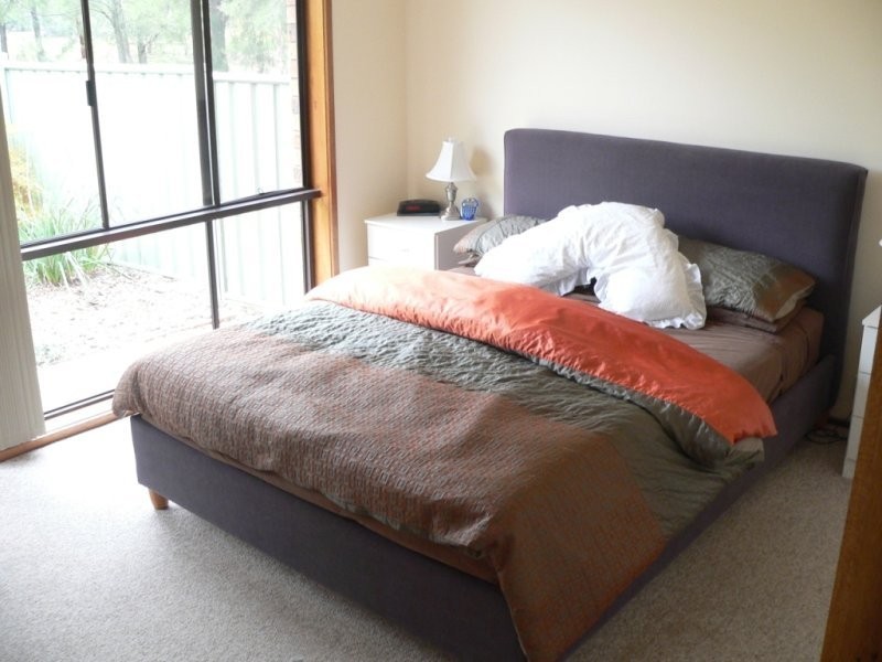 25 Australie Close, Gilmore ACT 2905