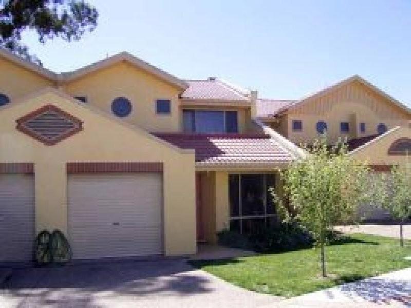 6/10 Federal Highway, Watson ACT 2602