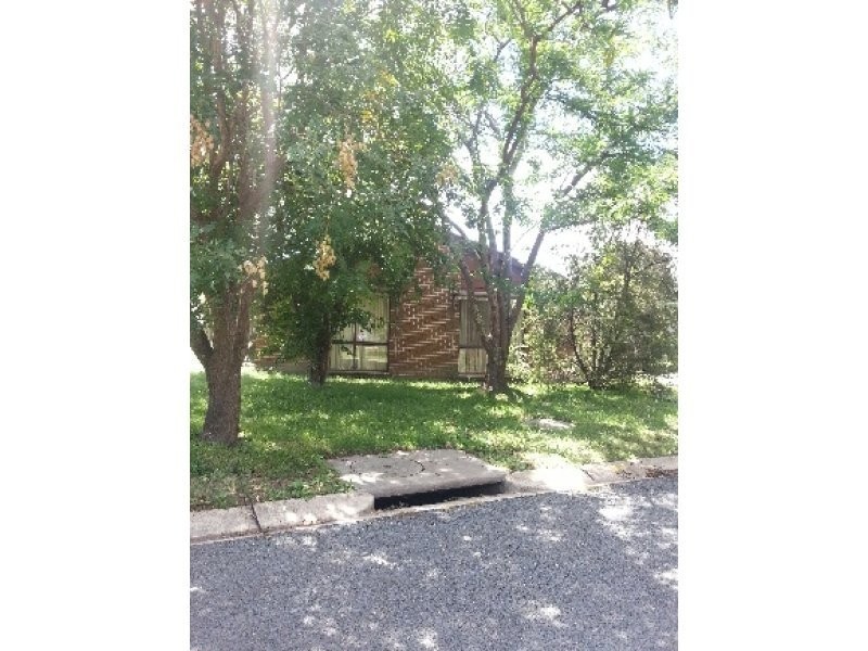 3 Oakwood Place, Isabella Plains ACT 2905