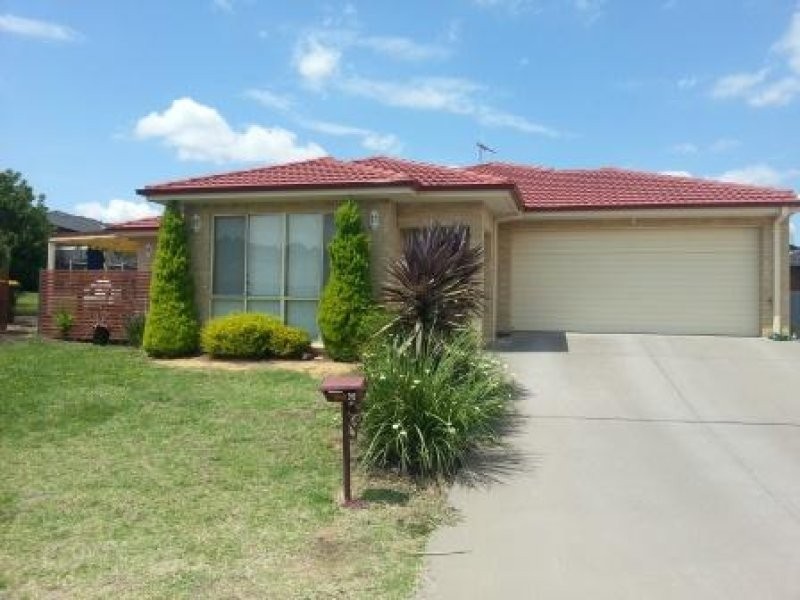 6 Brice Place, Macgregor ACT 2615