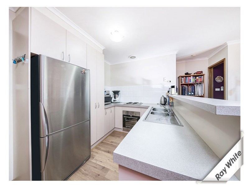 8/15 Scarfe Close, Gordon ACT 2906